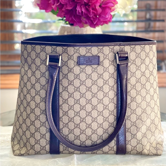 Authentic GUCCI GG Supreme Joy Tote Bag - Picture 14 of 15